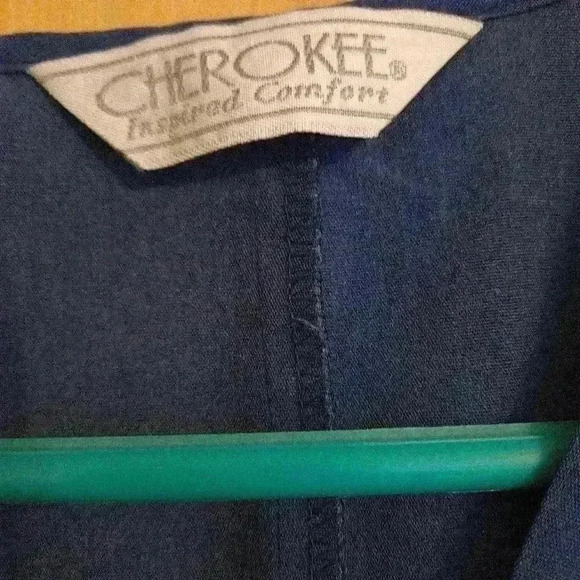 Navy scrub top Cherokee Unisex pre owned - Picture 4 of 5